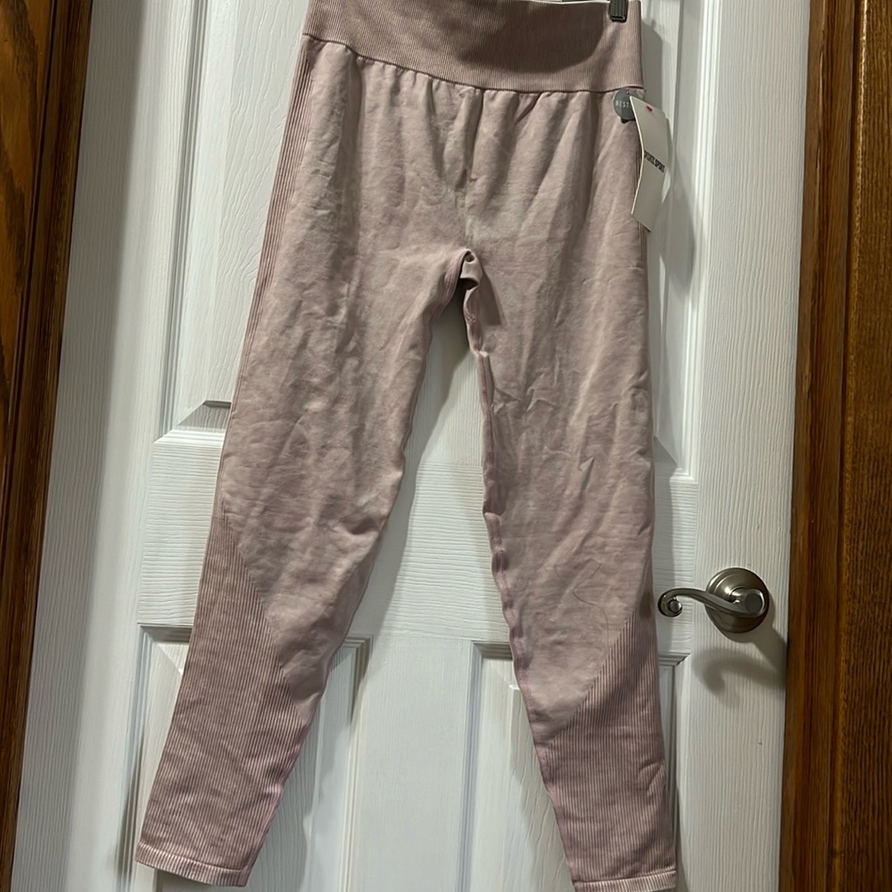 PINK Leggings NWT in a mauve pink size large